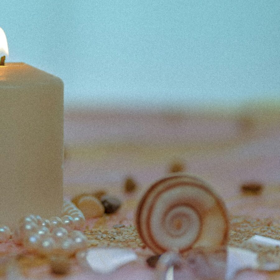 Sea Salt & Driftwood Candle